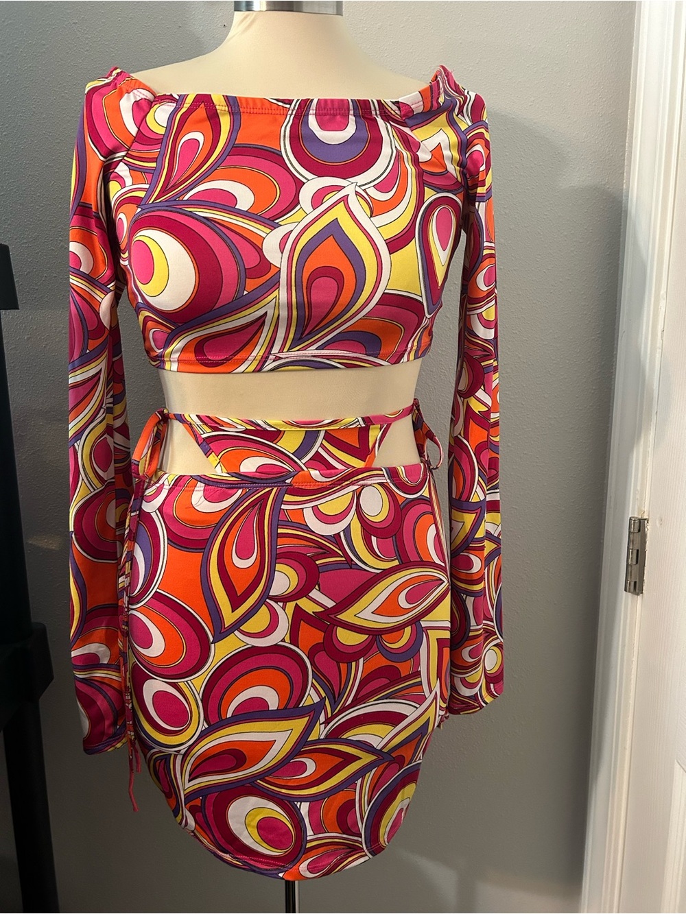Retro Print Skirt Set